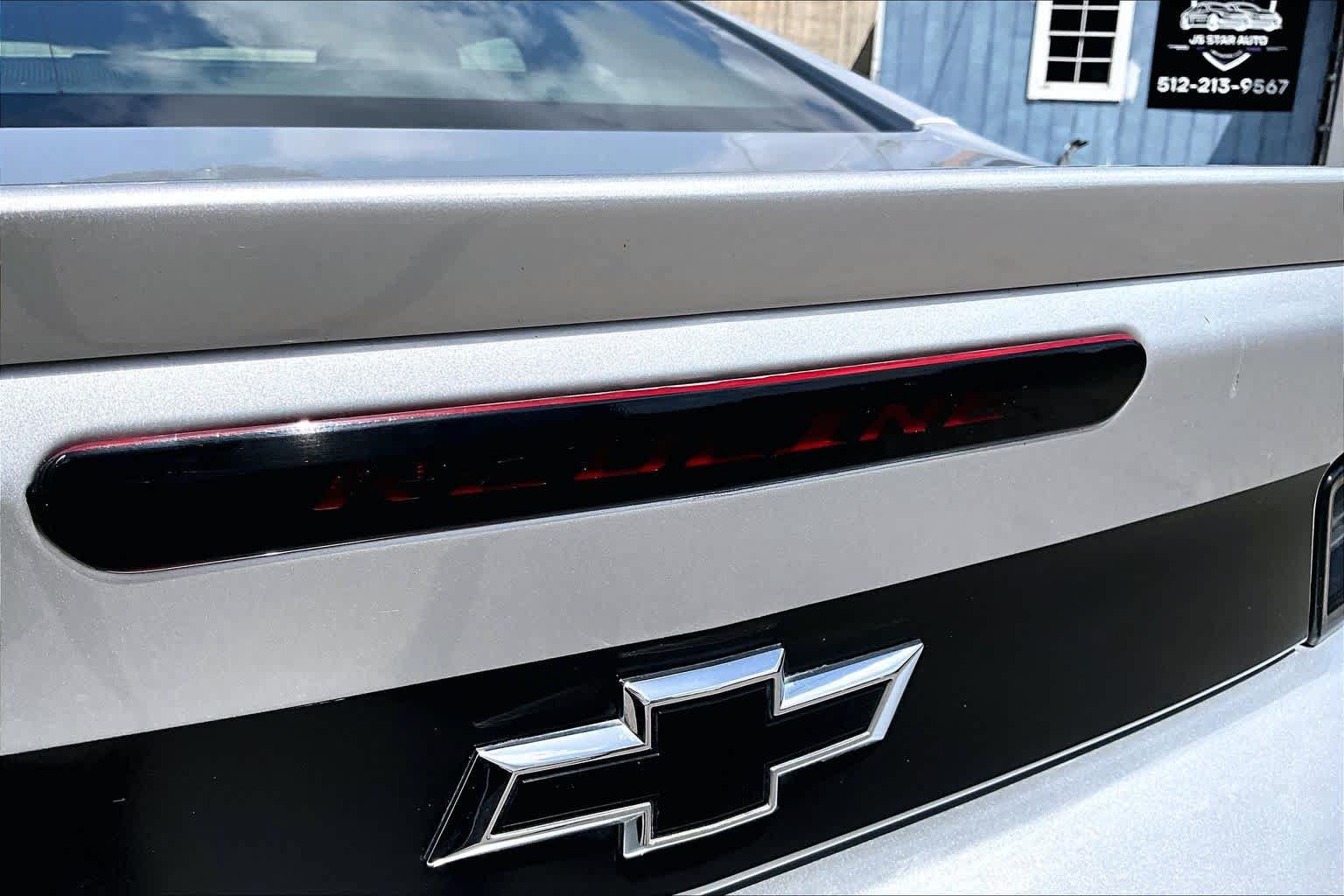 Used 2018 Chevrolet Camaro LT w/ Redline Edition RWD image 12