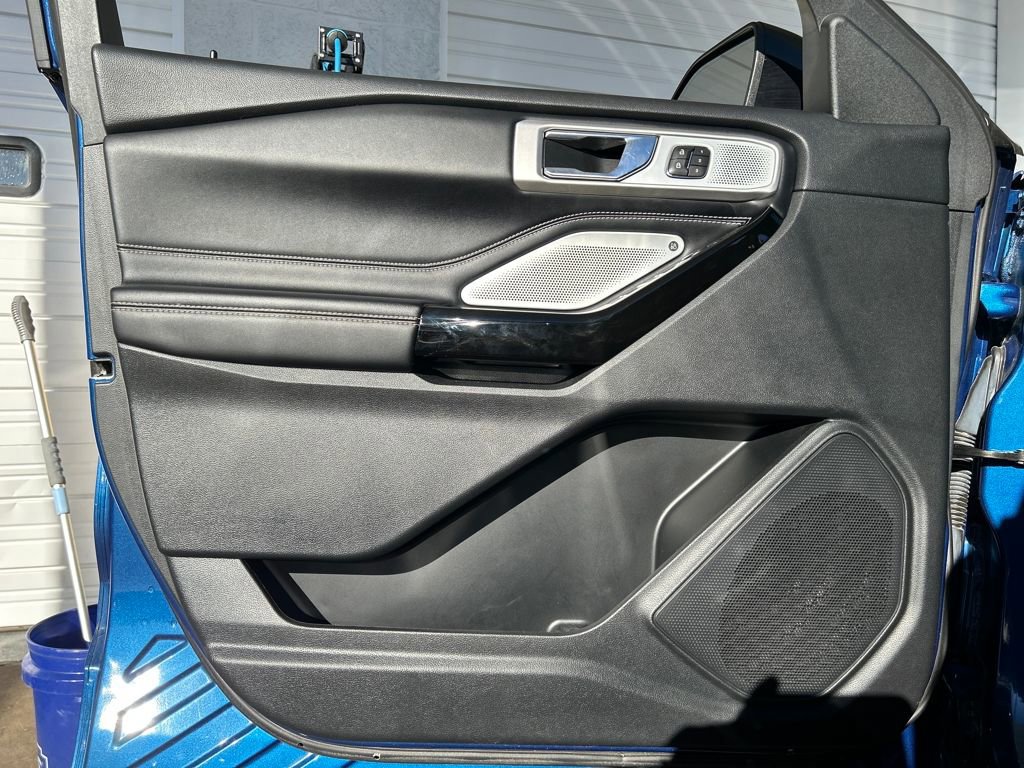 Certified 2021 Ford Explorer ST w/ Equipment Group 401A image 9