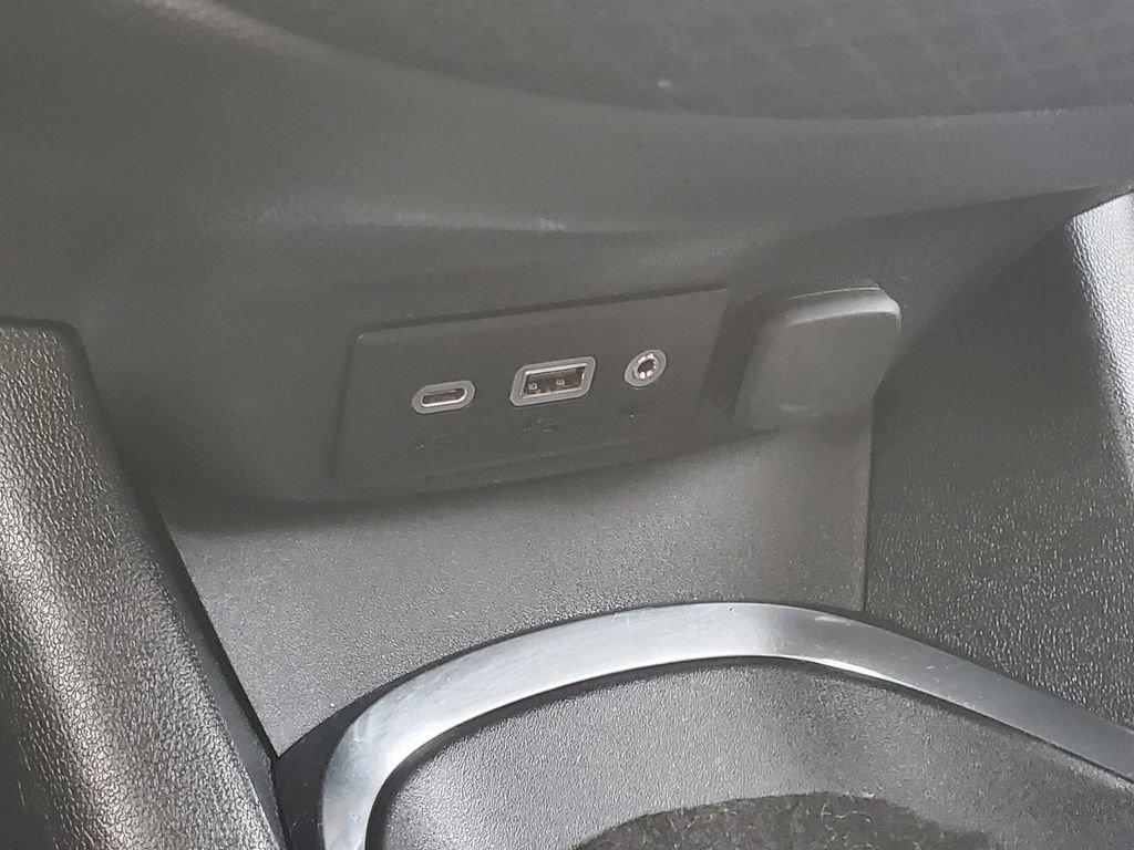 Used 2020 Chevrolet Malibu LT image 26