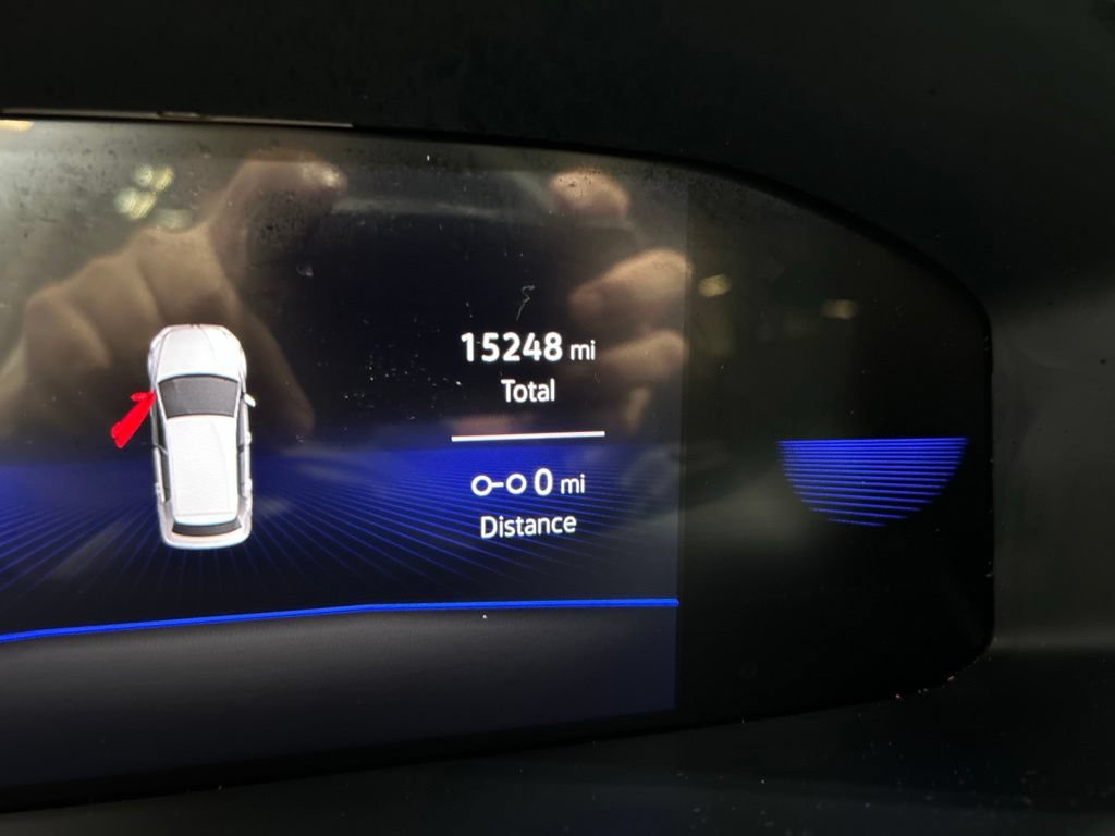 Used 2024 Volkswagen Taos SE AWD/4WD image 17