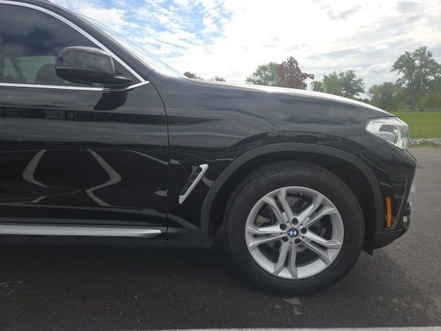 Used 2021 BMW X3 xDrive30i w/ Convenience Package AWD/4WD image 4