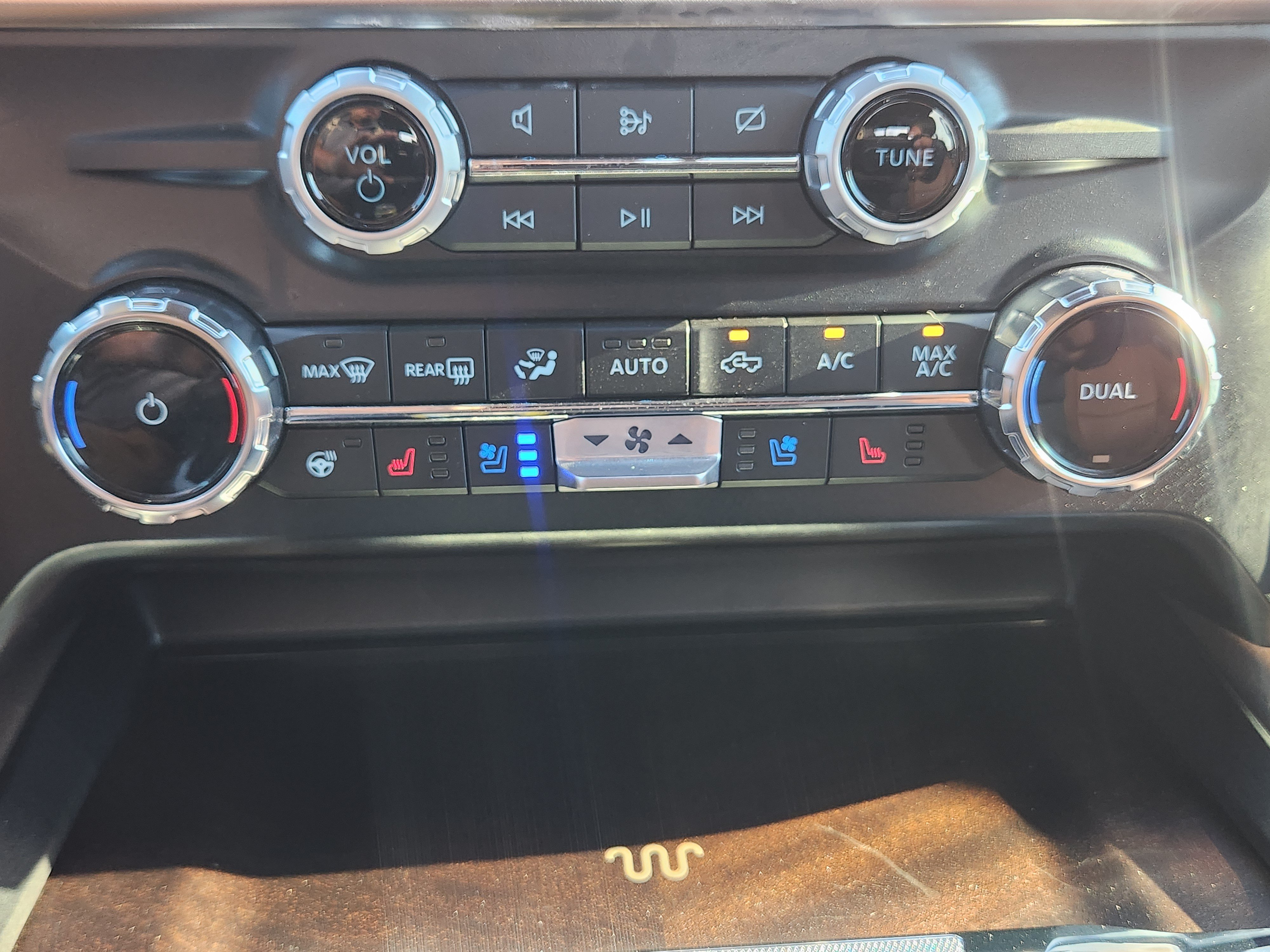 Certified 2024 Ford F250 King Ranch w/ Chrome Package AWD/4WD image 14