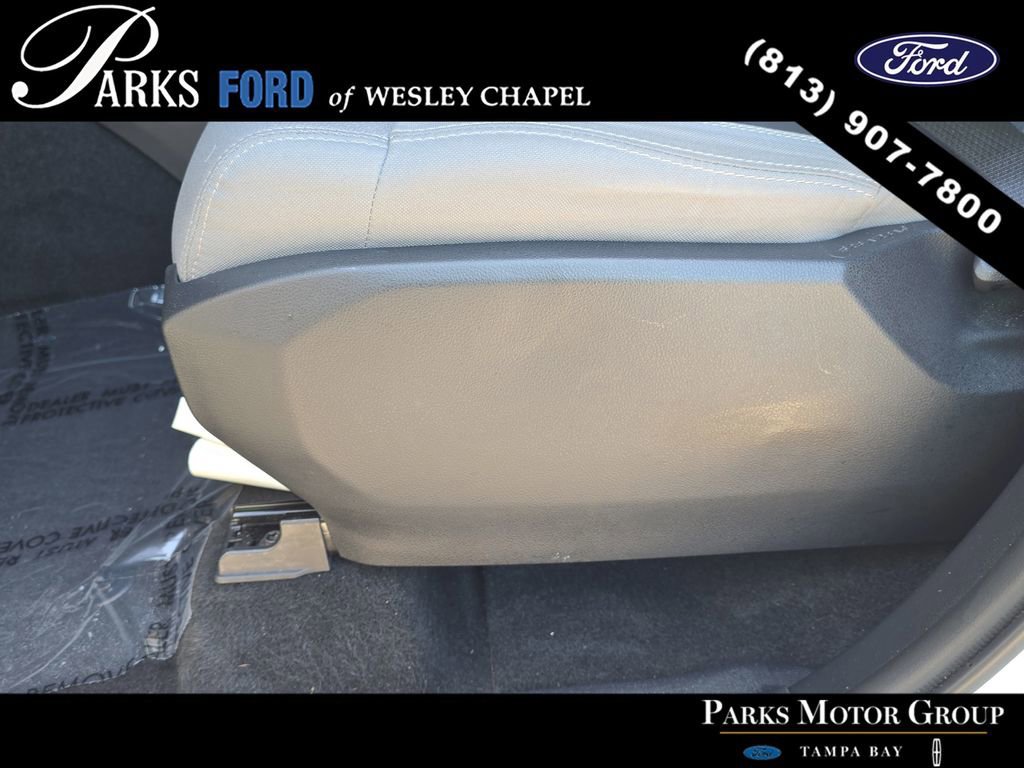 Used 2024 Toyota Tundra SR5 w/ SR5 Convenience Package AWD/4WD image 18