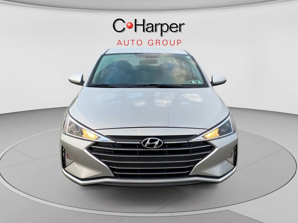 Used 2019 Hyundai Elantra SE w/ Cargo Package FWD image 8