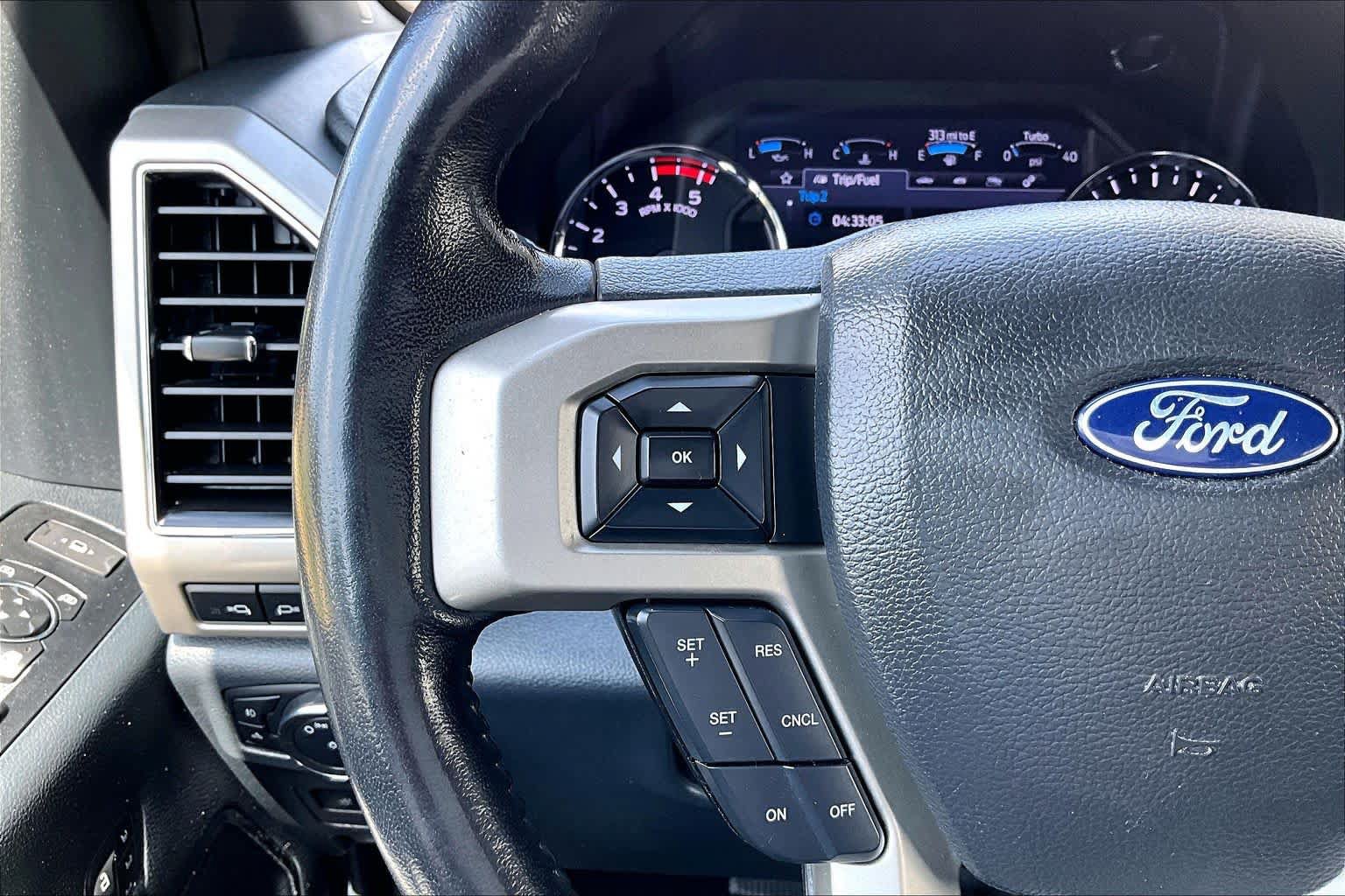 Certified 2022 Ford F250 Lariat w/ Lariat Ultimate Package AWD/4WD image 24