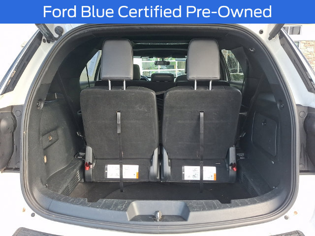 Certified 2018 Ford Explorer XLT w/ Equipment Group 202A AWD/4WD image 35