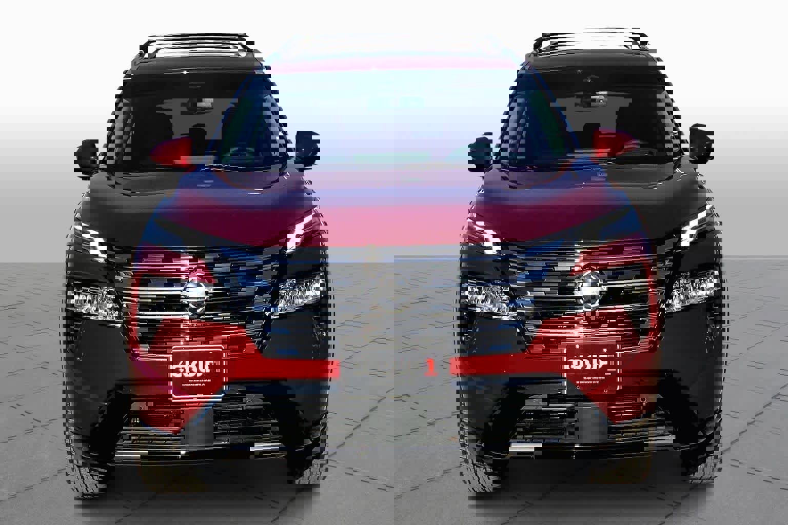 Used 2025 Nissan Rogue Platinum w/ Platinum Premium Package image 3