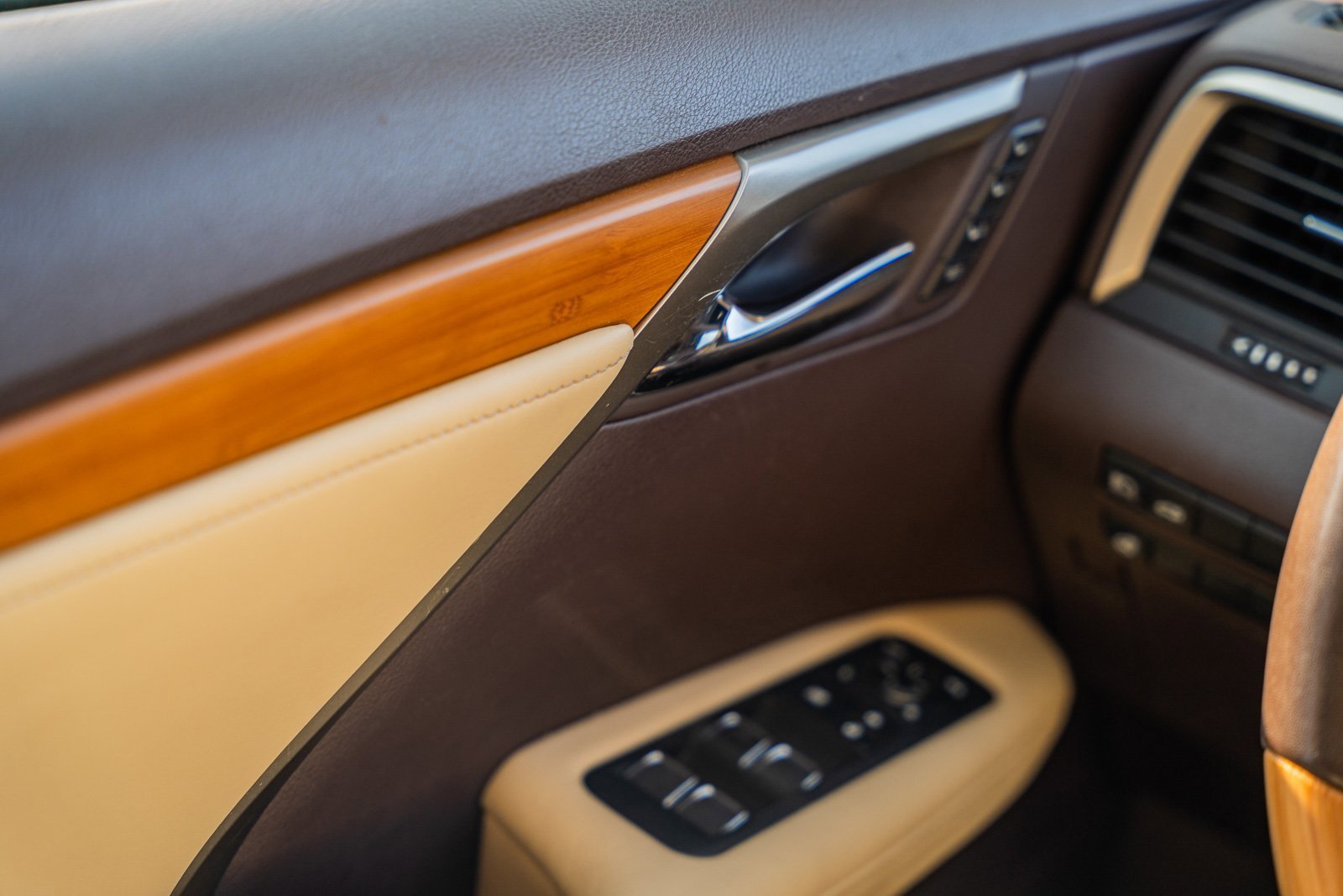 Used 2020 Lexus RX 350 FWD w/ Premium Package image 26