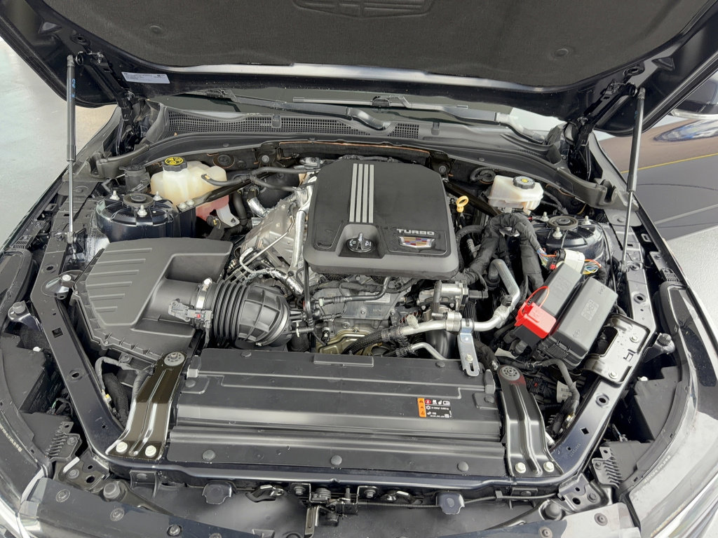 Used 2021 Cadillac CT4 Luxury w/ Sun And Sound Package RWD image 37