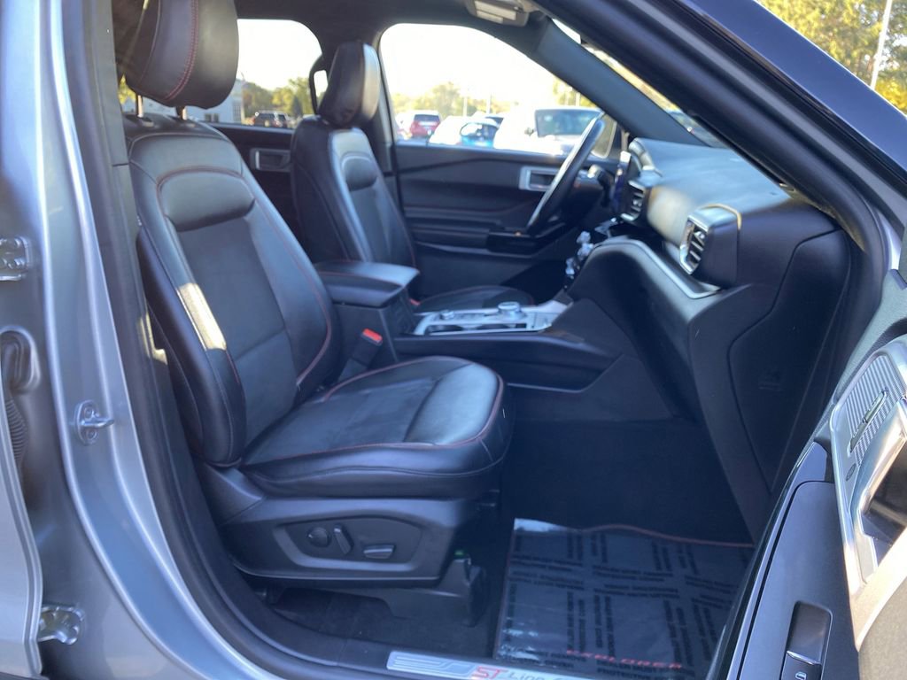 Certified 2023 Ford Explorer ST-Line image 41