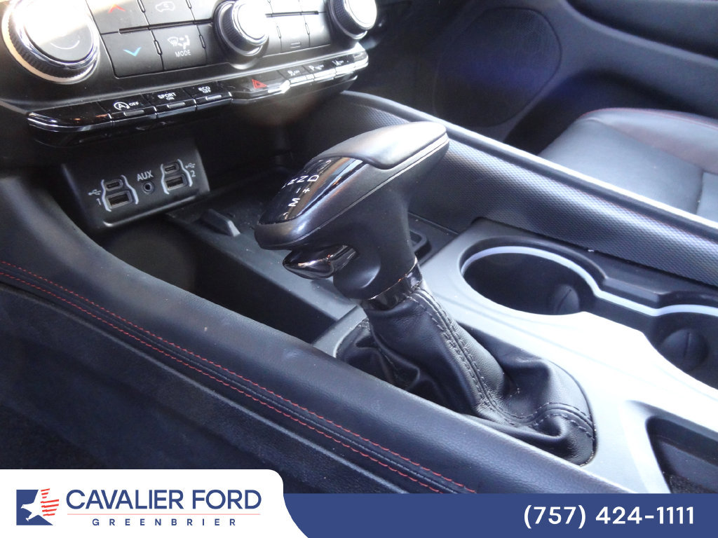 Used 2025 Dodge Durango GT AWD/4WD image 7