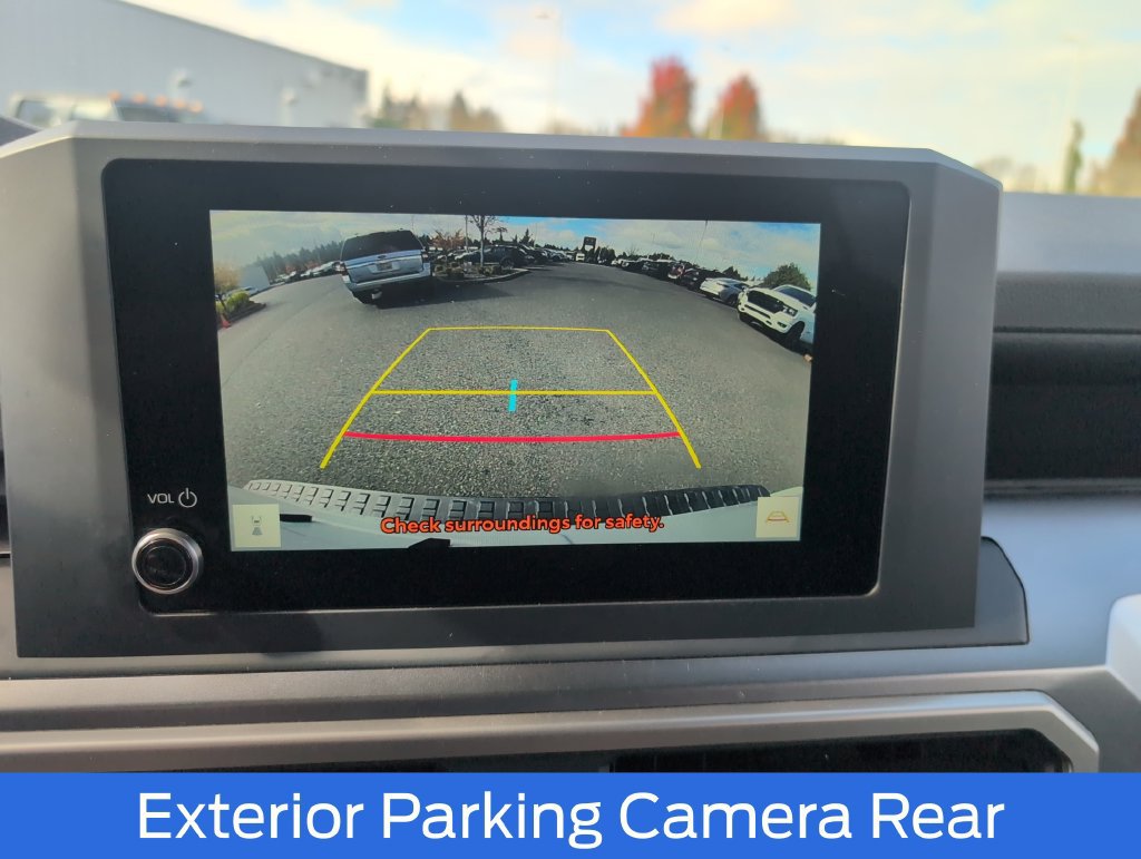 Used 2025 Toyota 4Runner SR5 AWD/4WD image 29