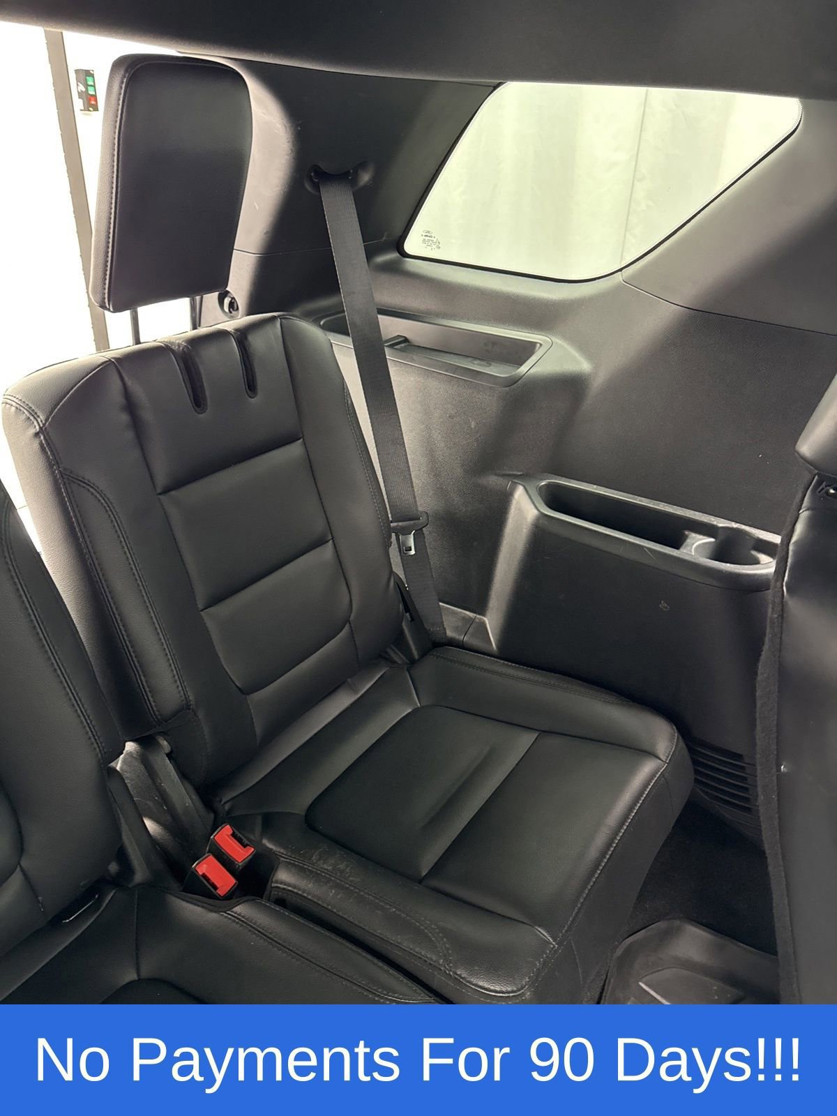 Certified 2019 Ford Explorer XLT w/ Equipment Group 202A image 37