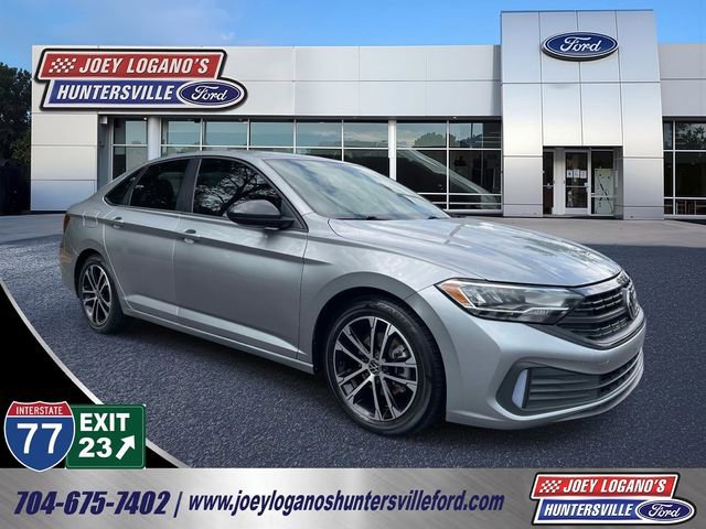 Used 2022 Volkswagen Jetta Sport FWD image 1