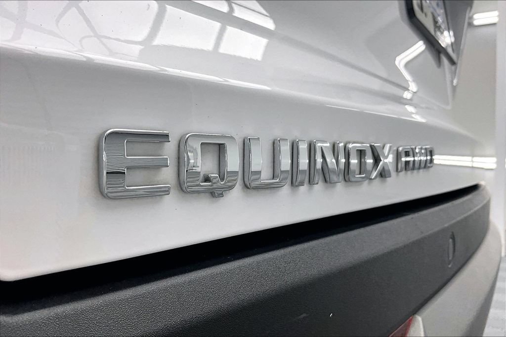 Used 2025 Chevrolet Equinox LT AWD/4WD image 8
