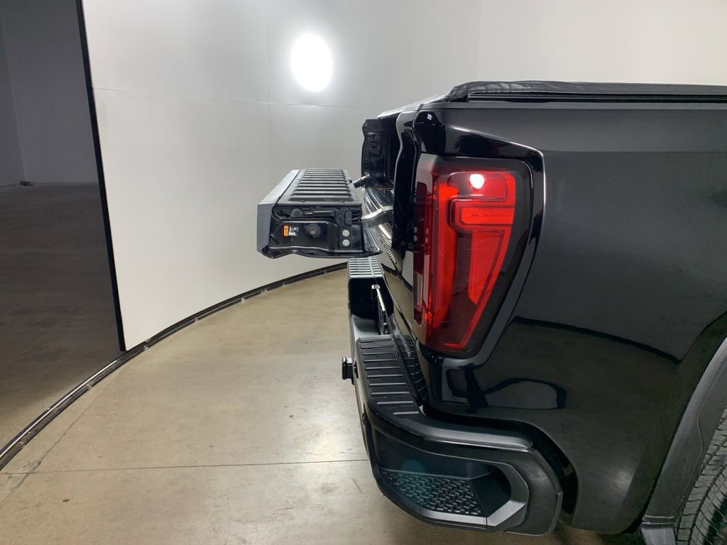 Used 2024 GMC Sierra 1500 Denali w/ Denali Reserve Package AWD/4WD image 13