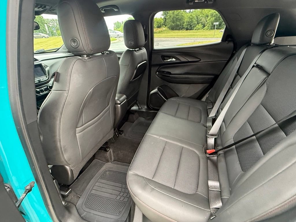 Used 2021 Chevrolet TrailBlazer RS w/ Sun and Liftgate Package AWD/4WD image 20