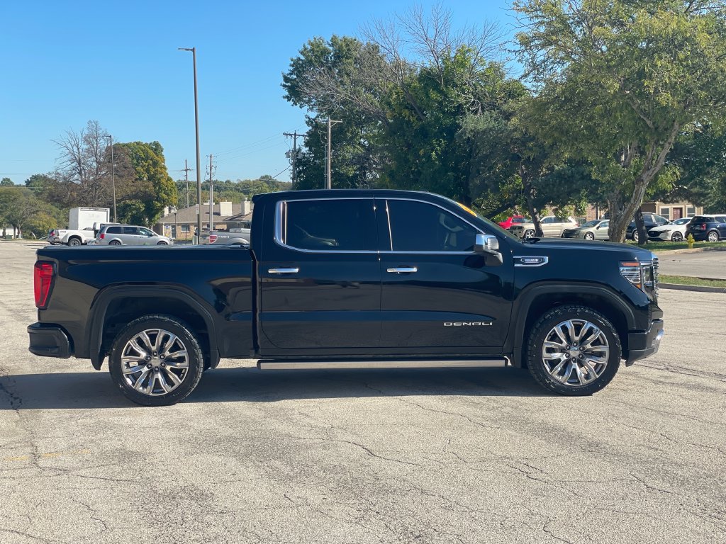 Used 2024 GMC Sierra 1500 Denali w/ Denali Reserve Package AWD/4WD image 6