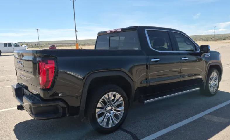Used 2021 GMC Sierra 1500 Denali w/ Denali Ultimate Package AWD/4WD image 5