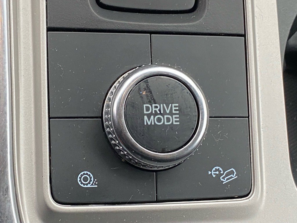 Certified 2023 Ford Explorer XLT w/ Equipment Group 202A image 18