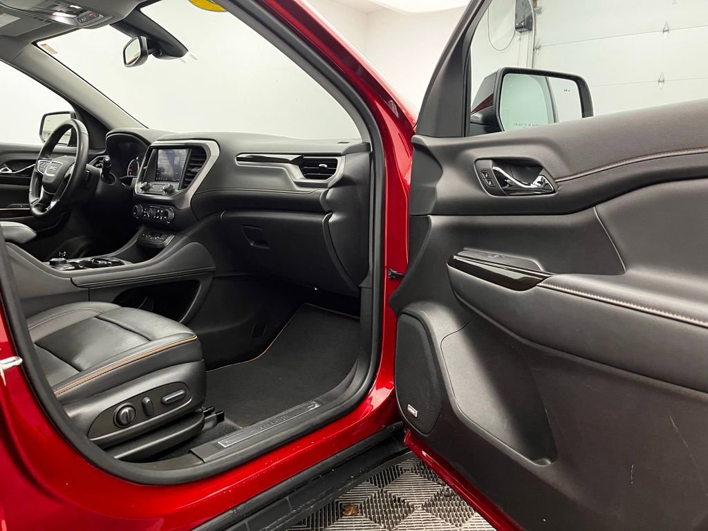 Used 2023 GMC Acadia AT4 w/ Preferred Package image 26