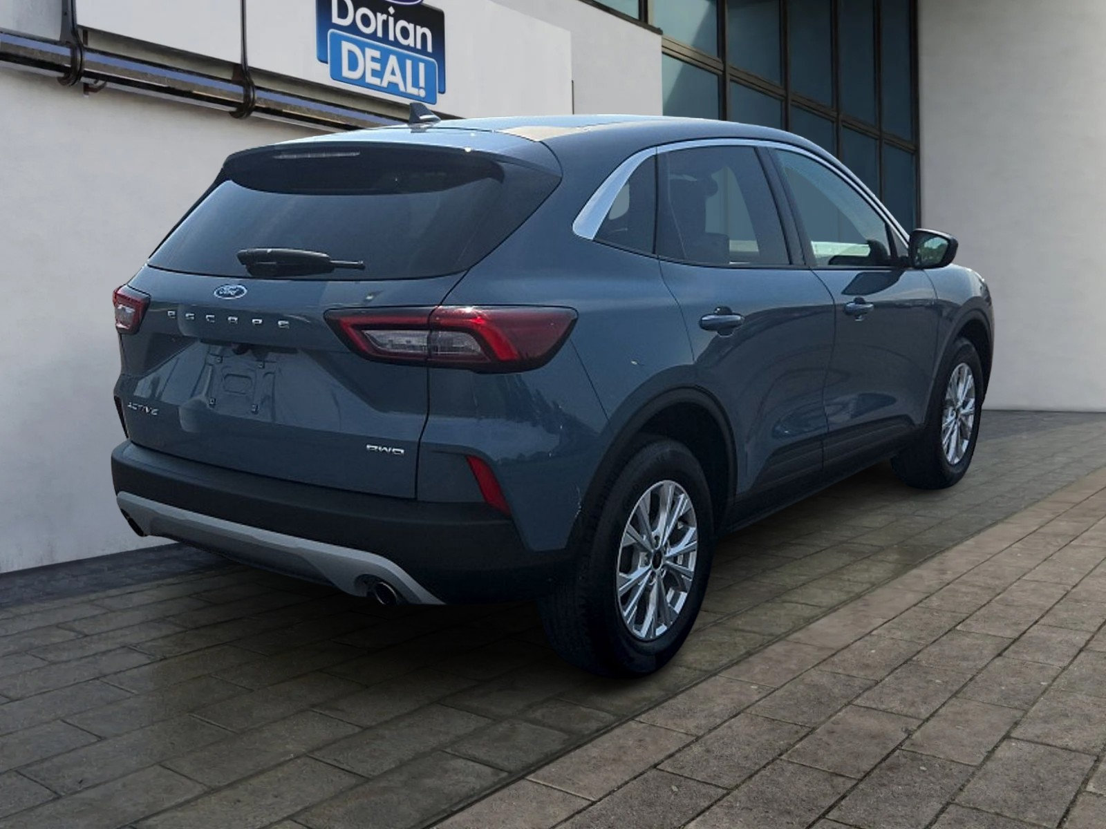 Certified 2023 Ford Escape Active AWD/4WD image 3