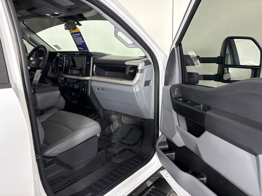 Certified 2025 Ford F350 XL w/ XL Driver Assist Package image 30