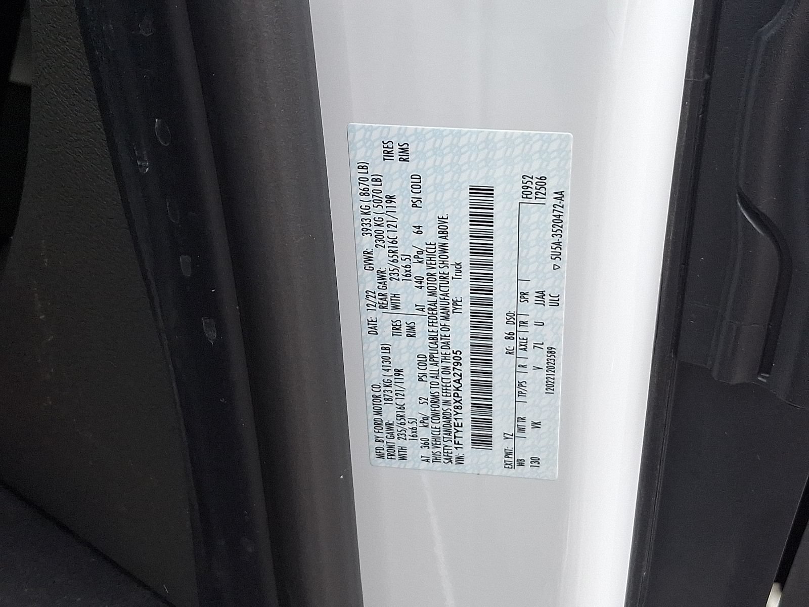 Certified 2023 Ford Transit 150 Low Roof RWD image 27
