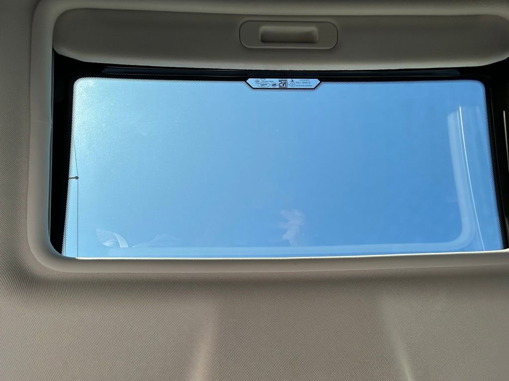 Certified 2022 Ford EcoSport SE image 16