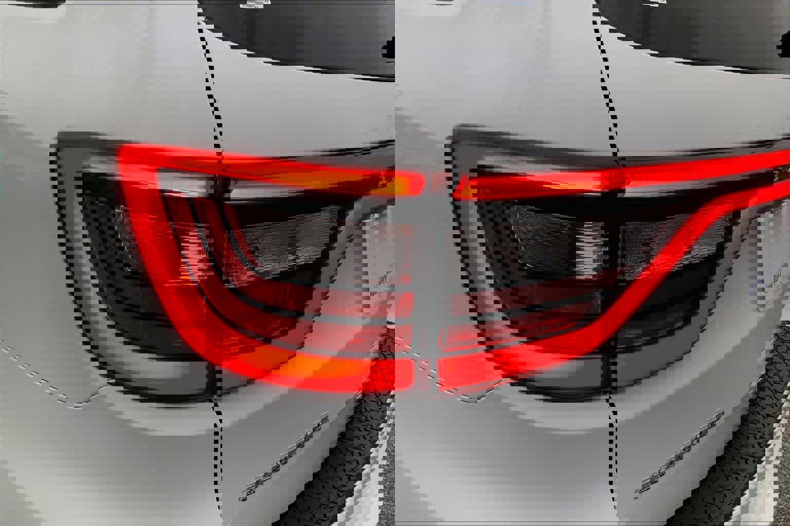 Used 2023 Dodge Durango GT image 26