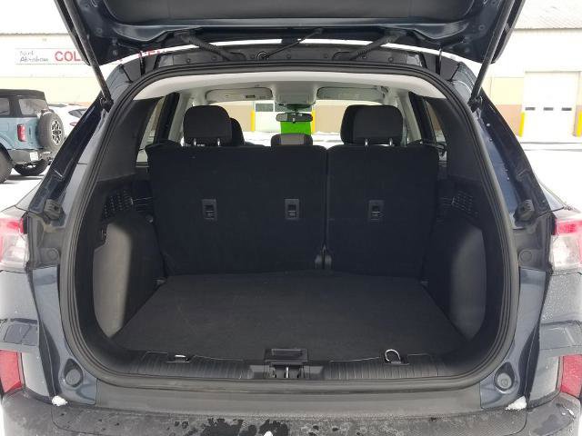 Certified 2022 Ford Escape SE w/ Cold Weather Package image 9