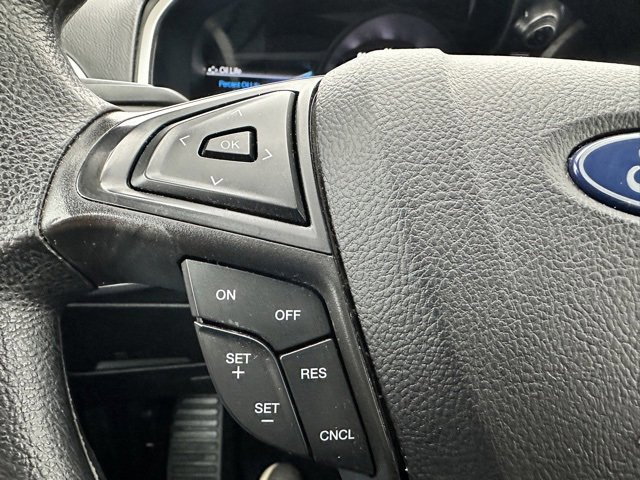 Certified 2021 Ford Edge SE image 20