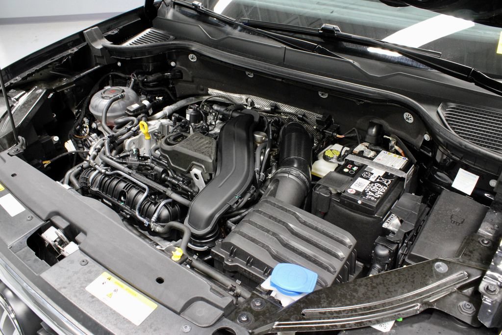 Used 2024 Volkswagen Taos S AWD/4WD image 16