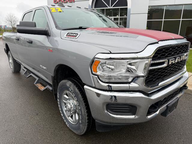 Used 2022 RAM 2500 Tradesman w/ Chrome Appearance Group AWD/4WD image 4