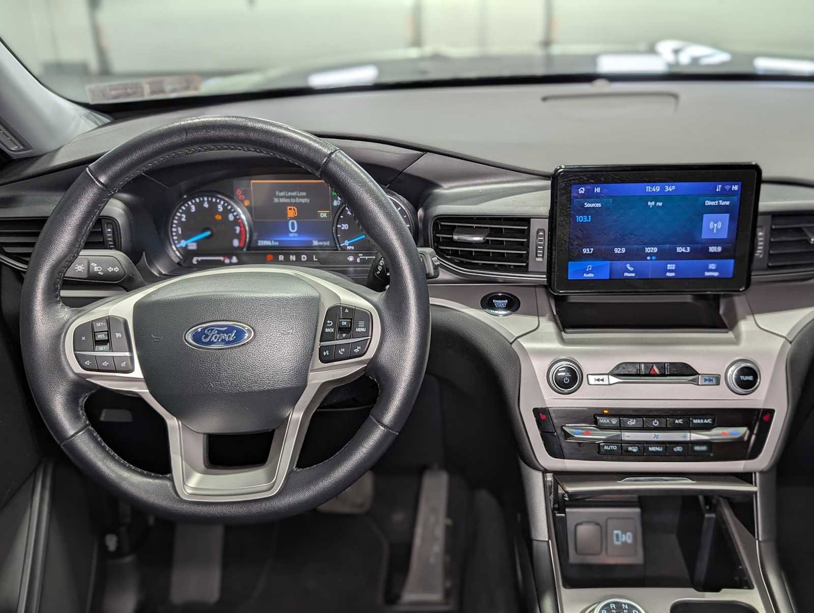 Certified 2023 Ford Explorer XLT image 5