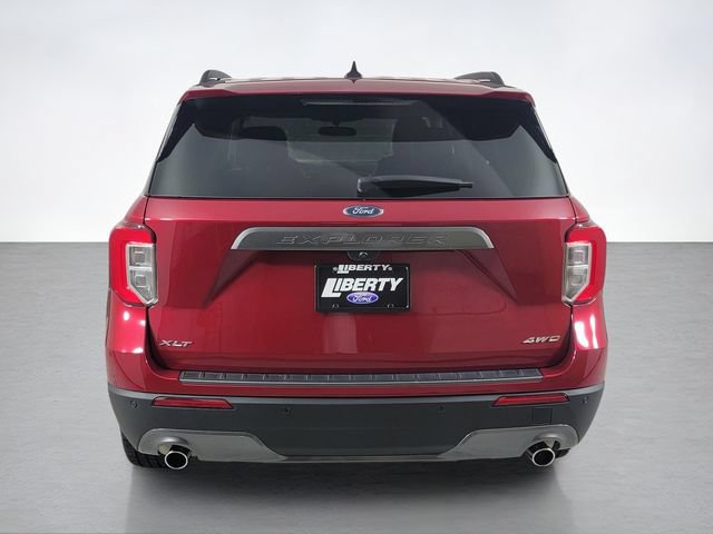 Certified 2023 Ford Explorer XLT w/ Equipment Group 202A AWD/4WD image 4