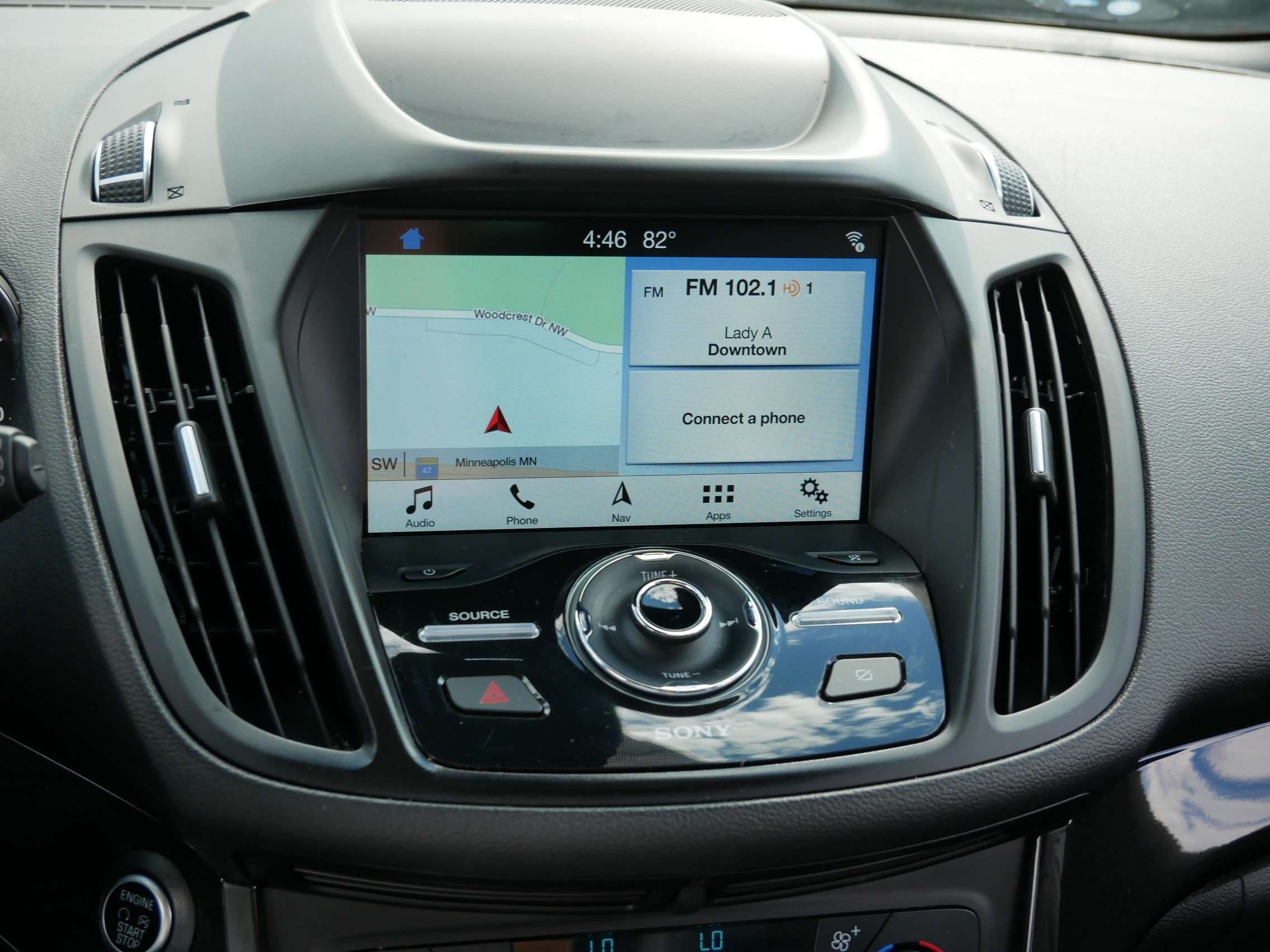 Certified 2019 Ford Escape Titanium AWD/4WD image 22