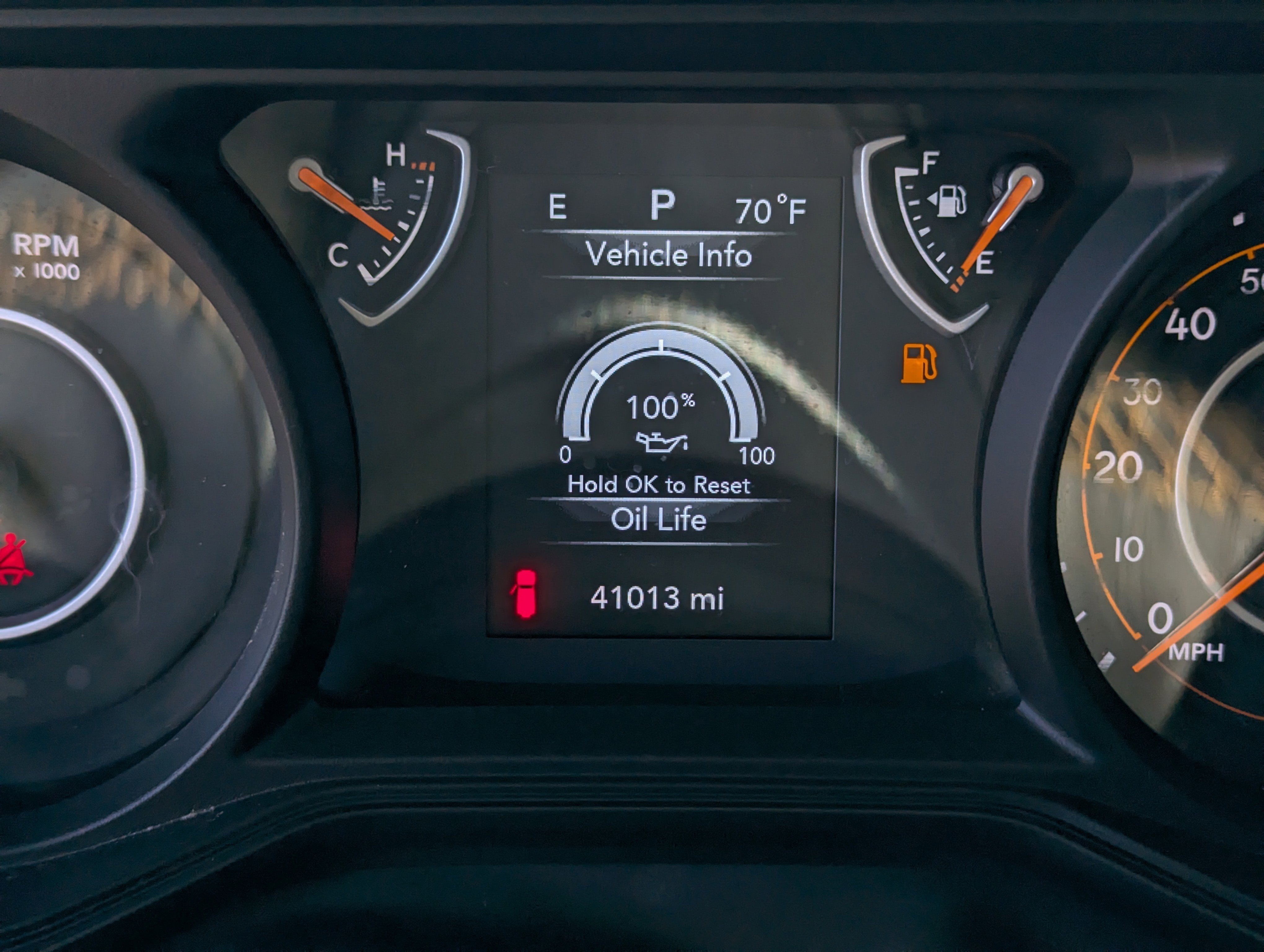 Used 2024 Jeep Wrangler Sport S image 11