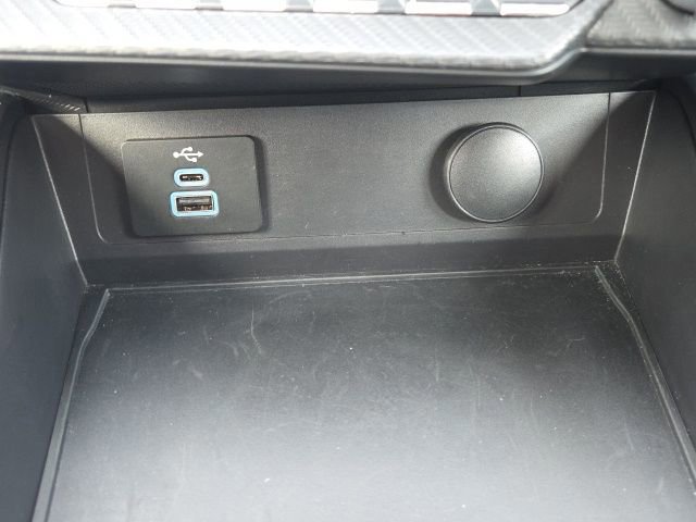 Certified 2025 Ford Mustang Premium image 31