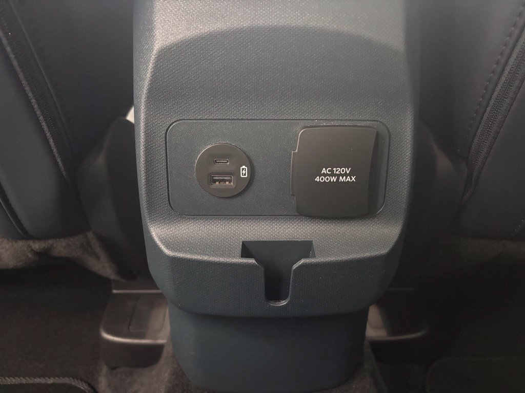 Certified 2024 Ford Maverick Lariat AWD/4WD image 38
