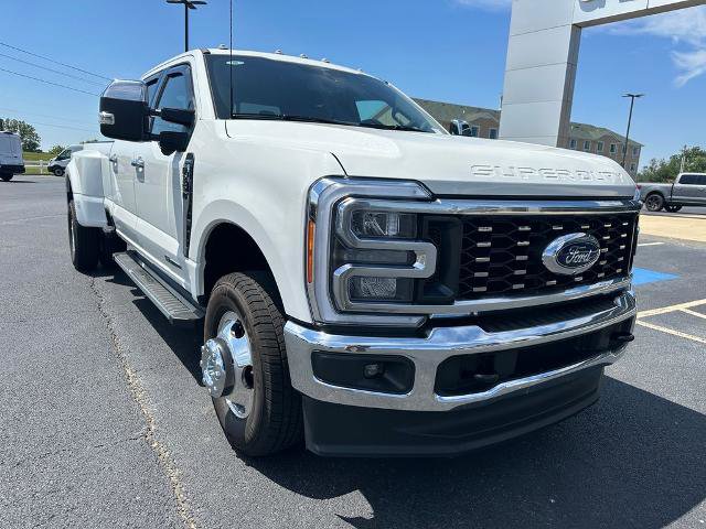 Certified 2023 Ford F350 Lariat w/ Tow Technology Package AWD/4WD image 2
