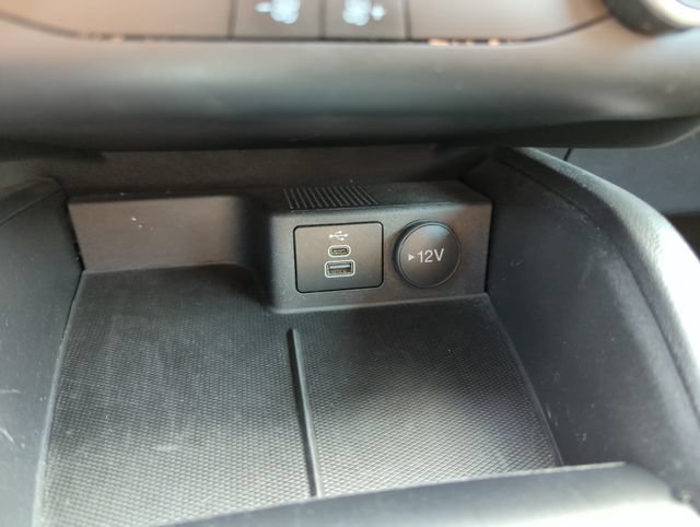 Certified 2025 Ford Escape Active AWD/4WD image 42