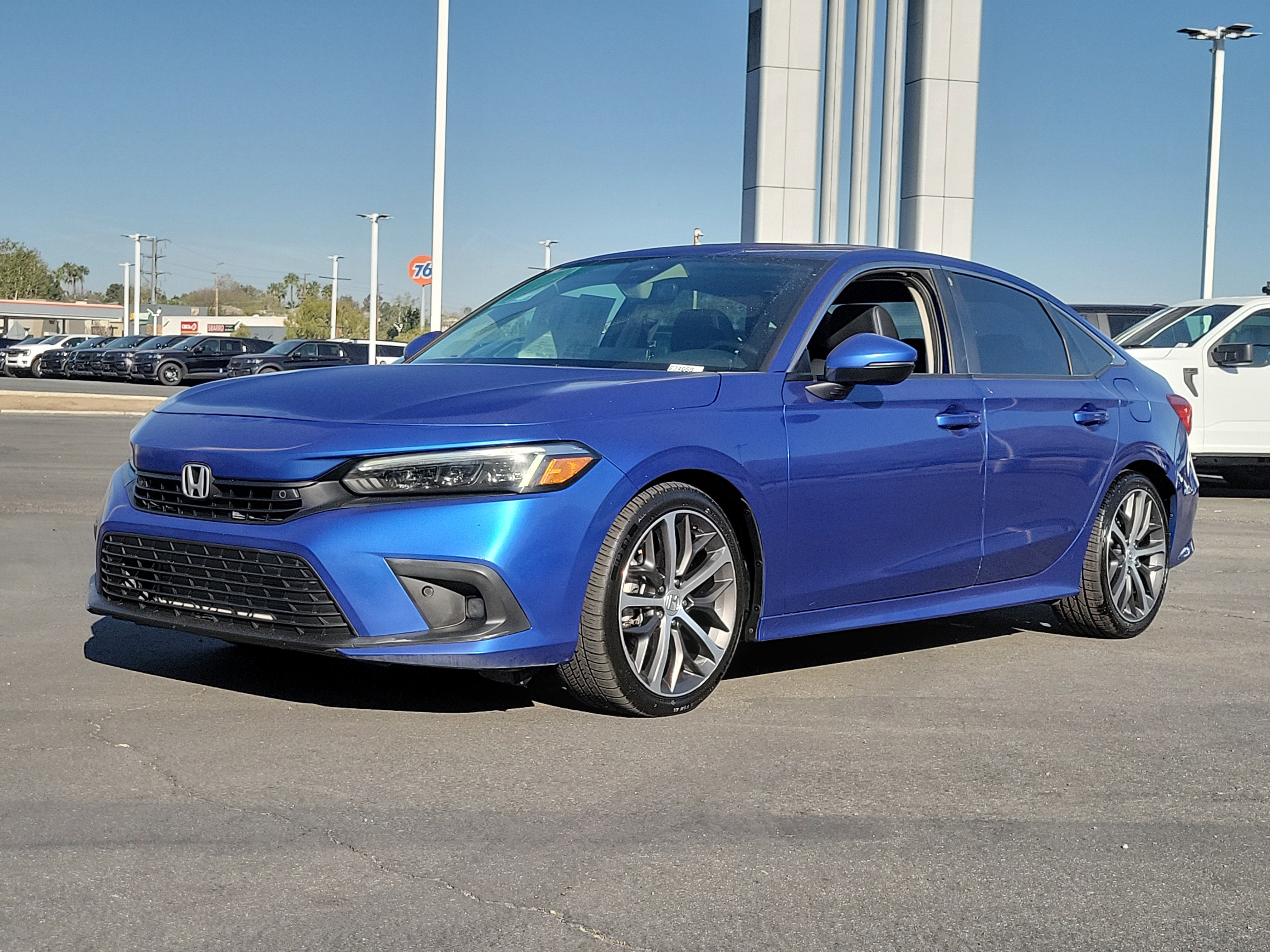 Used 2022 Honda Civic Touring image 17