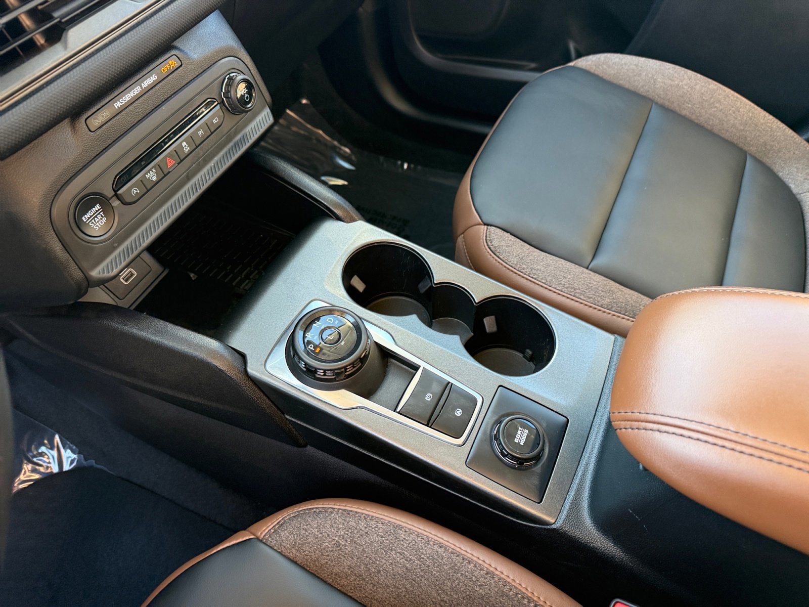 Certified 2025 Ford Bronco Sport Outer Banks w/ Outer Banks Tech Package+ image 13