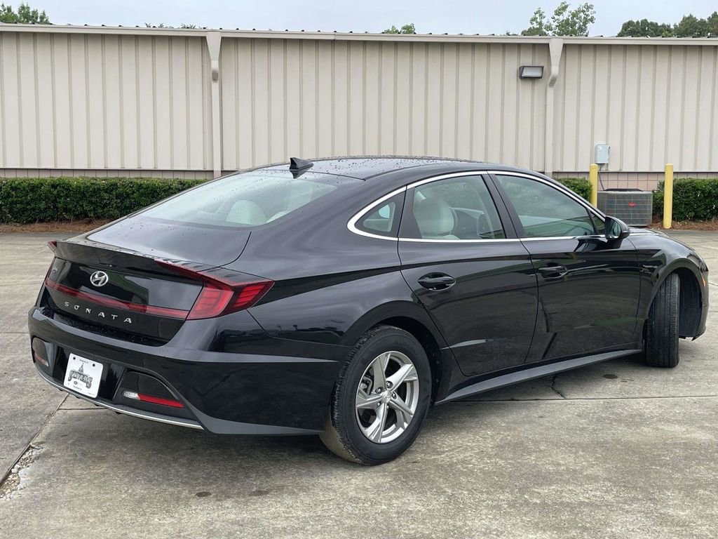 Used 2022 Hyundai Sonata SE FWD image 3