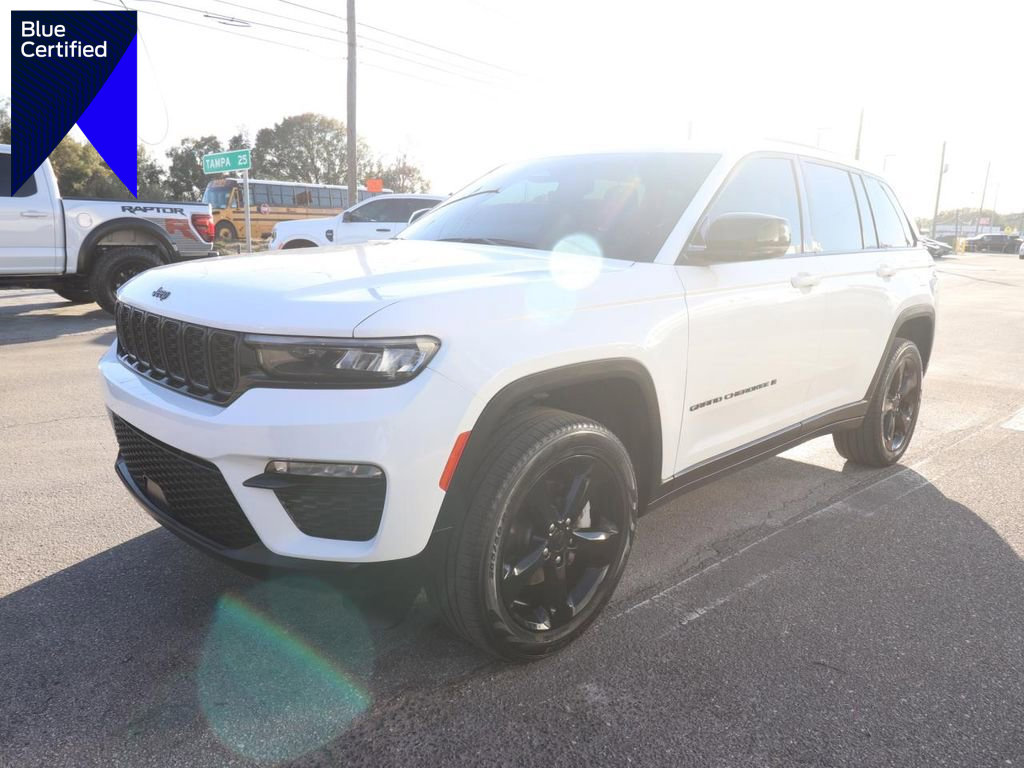 Used 2023 Jeep Grand Cherokee Limited w/ Black Appearance Package