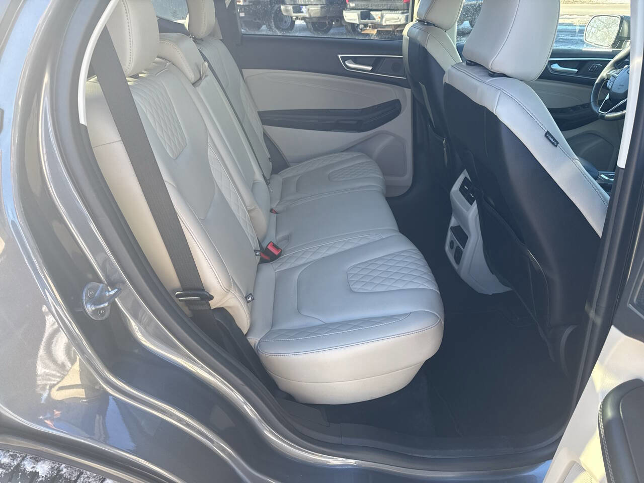 Certified 2024 Ford Edge Titanium image 17