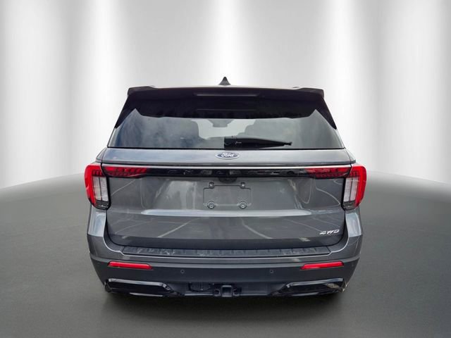 Certified 2025 Ford Explorer ST-Line AWD/4WD image 5
