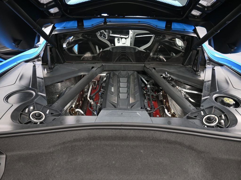 Used 2024 Chevrolet Corvette Stingray Preferred Cpe w/ 2LT image 23