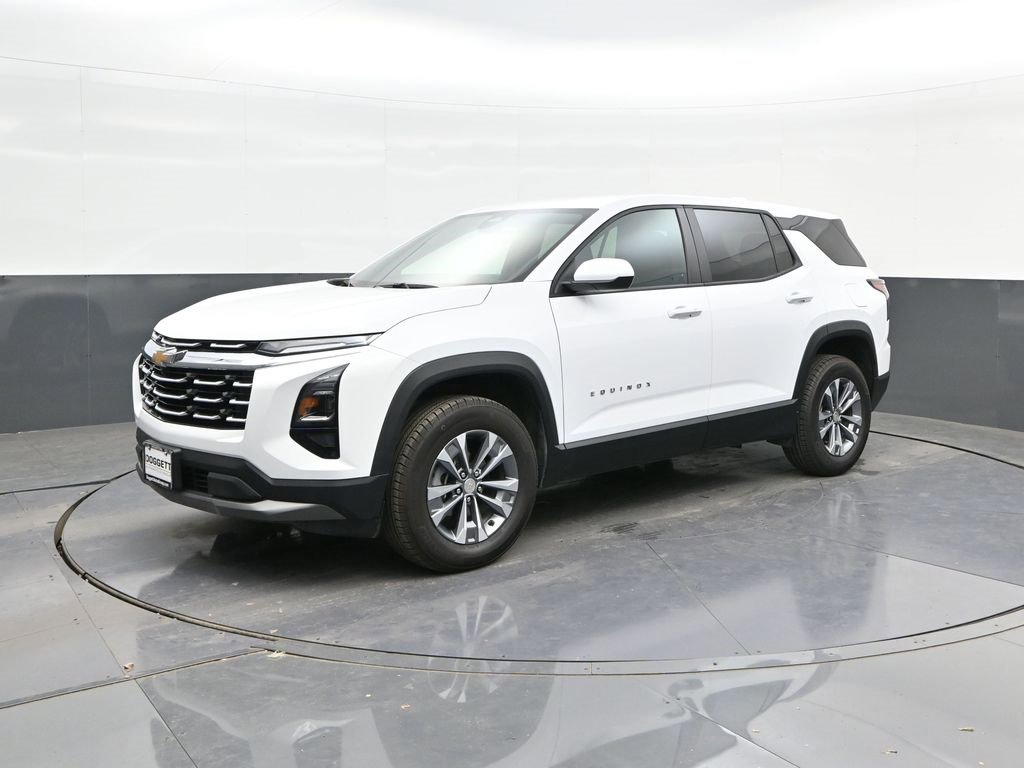 Used 2025 Chevrolet Equinox LT image 1